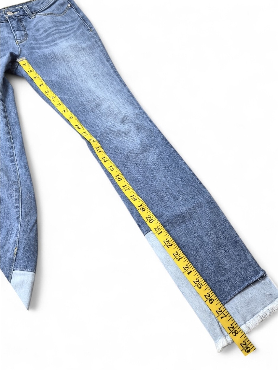 Pilcro Script High-Low Patchwork Denim Jeans Size… - image 8