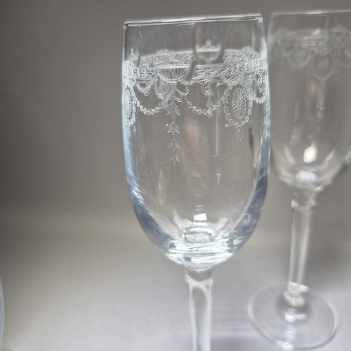 4 Vintage Engraved Proseco Cordial Glasses 100ml Barware Etched - Picture 8 of 10