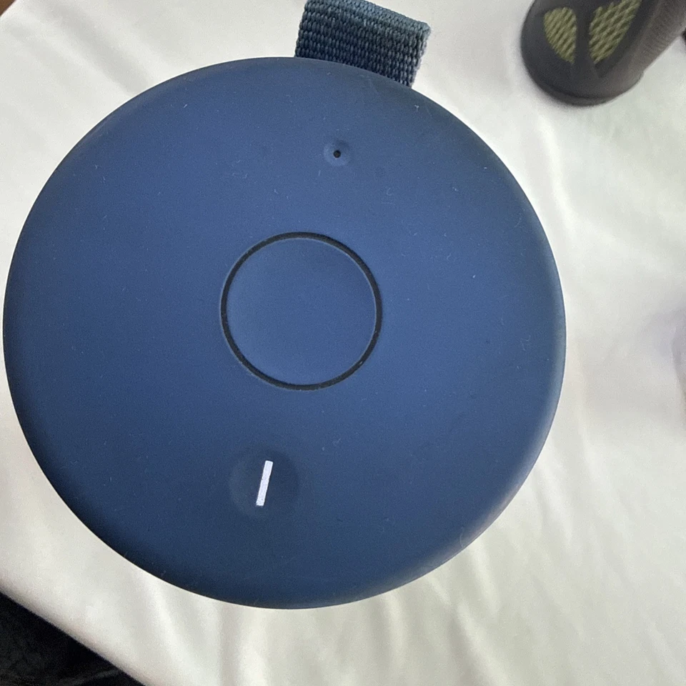 Altavoz inalámbrico Ultimate Ears MEGABOOM 4 - Azul cobalto *SOLO ALTAVOZ* Foto 2 de 4