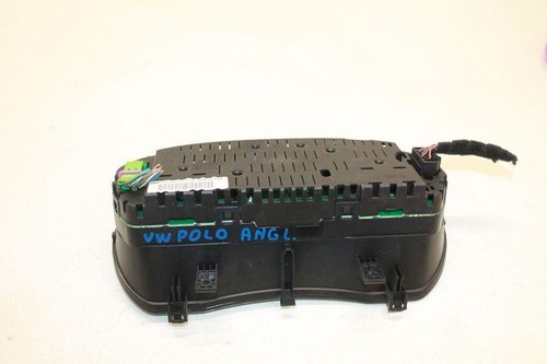 VW POLO 6N1 Kombiinstrument VDO110080320017A 0682 88311330 1.20 Petrol 17888576