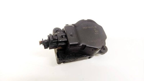3M5H19E616AB Stellmotor Heizungsstellmotor Gebläse 3M5H-19E616-A DE2079339-46