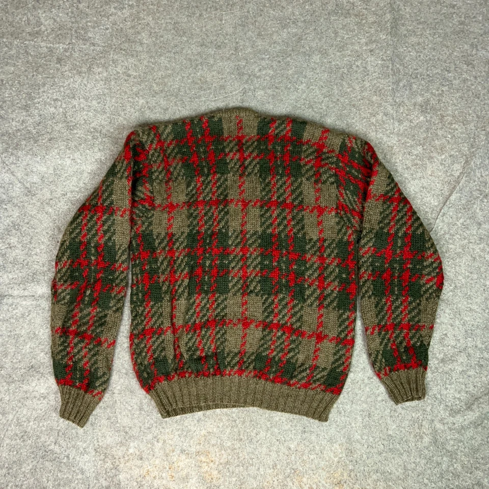 Vtg J Crew Mens Sweater Medium Gray Red Green Wool Oarsman Holiday Tartan Preppy - Image 4 of 4