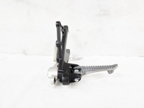 2015 - 2025 YAMAHA YZF R1 OEM Front Right Rearset Bracket 3 Rear Brake Lever 2CR - Picture 5 of 6