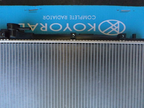 Radiator For Honda Accord CM 9/2003-2008 3Ltr J30a V6 Petrol Auto Manual KOYO - Picture 8 of 8