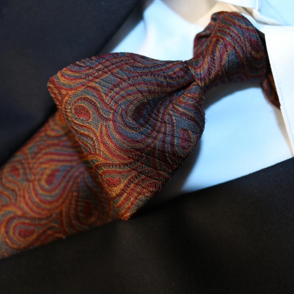 Corbata GIORGIO ARMANI Corbata Roja Negra Paisley 58"L x 4"W Foto 4 de 4