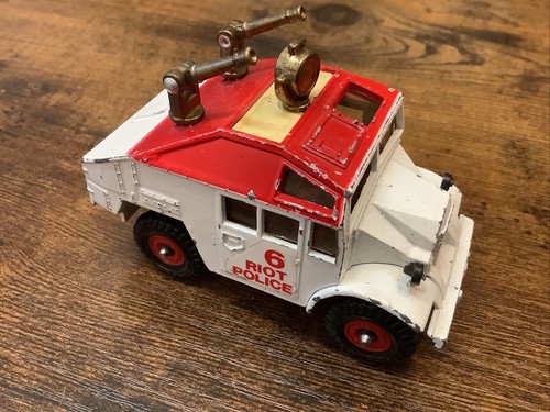 Corgi Quad Tractor Riot Police Toy Truck Vintage Model Collectible - Picture 3 of 5