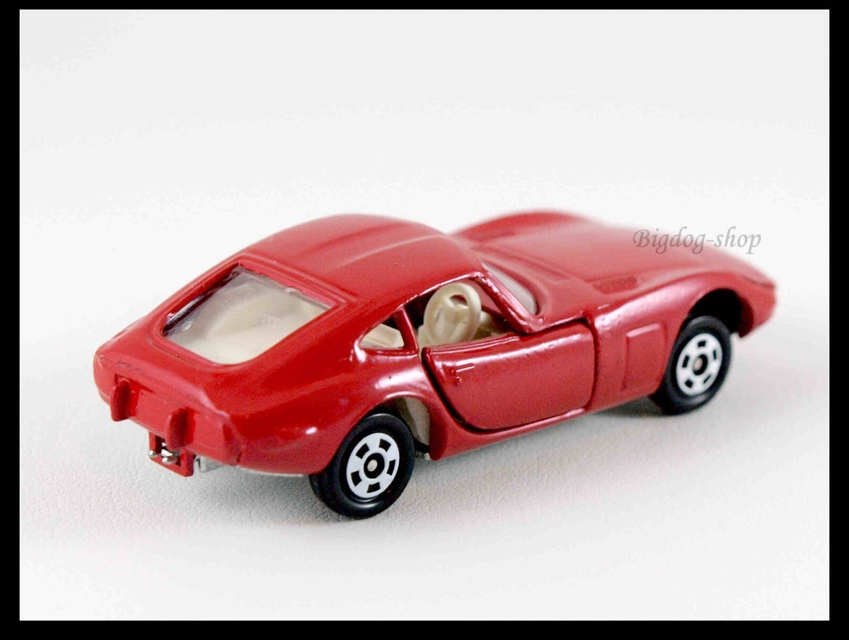 TOMICA TOYOTA 2000GT 1/60 MADE IN JAPAN TOMY DIECAST CAR NEW RED 5