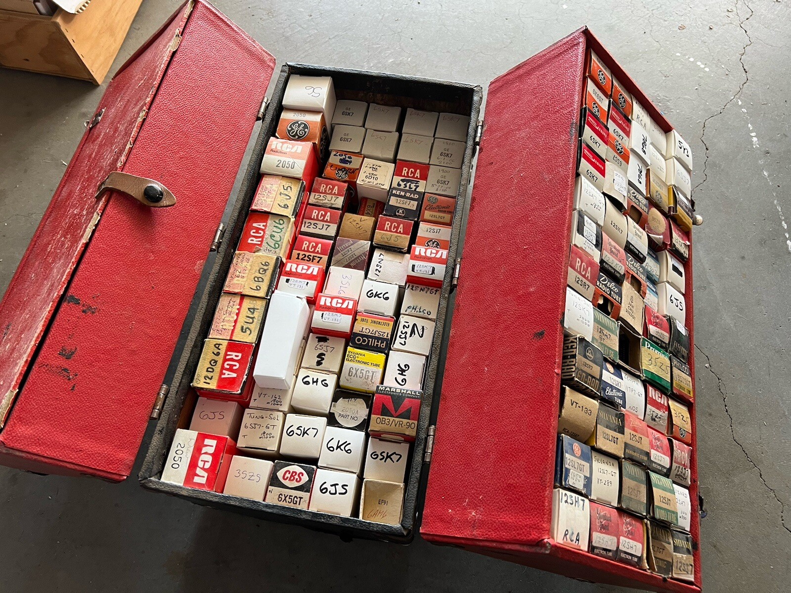 Vintage RCA Vacuum Tube Caddy with Tubes Lot 2 eBay