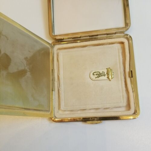 c1950s Vintage Case Bell Compact Makeup Mirror & Cigarette Fan Set - Picture 9 of 24