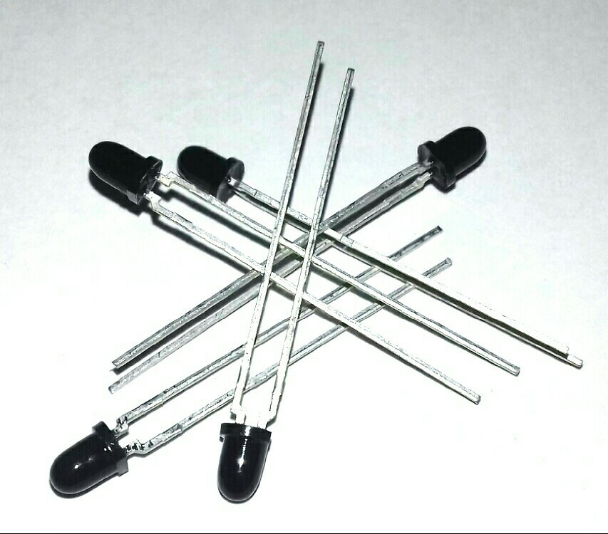 SFH309FA-4 OSRAM 880...1120nm ±12° 35V 15mA ø3mm Nero [10 Pz - Foto 12