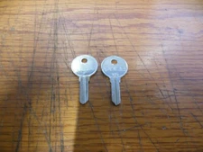 2 Cole RO5 Key Blanks 