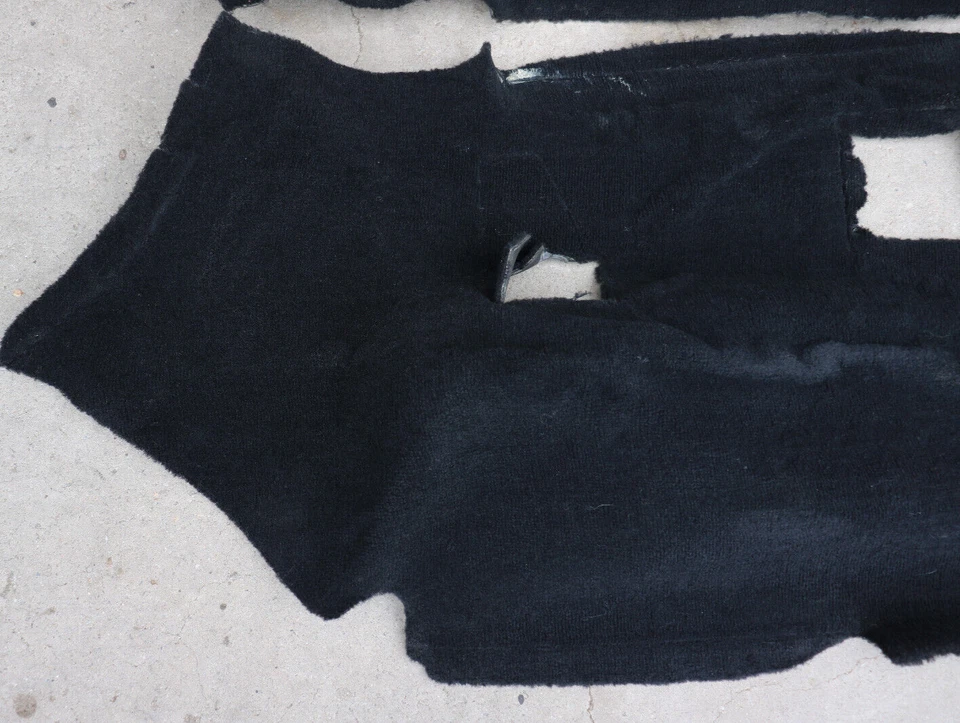 Chevrolet Corvette C4 1990-1996 cupé escotilla trasera maletero alfombra negra 10238544 Foto 4 de 4