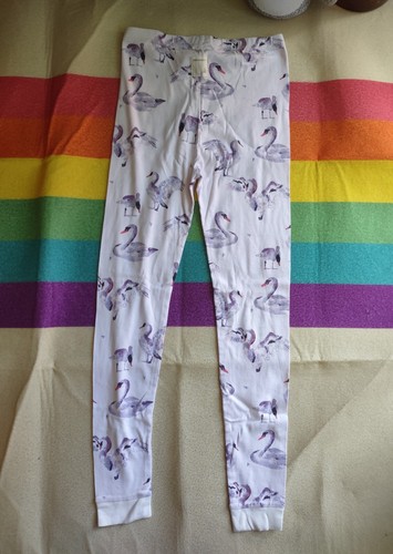 Burt's Bees Kids 10 Swans Pajama Set - Picture 7 of 7