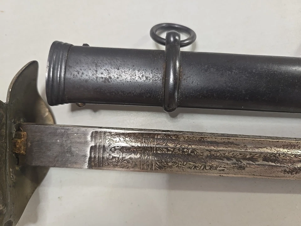 Espada de oficiales de infantería prusianos alemanes de la Primera Guerra Mundial M1889 con vaina - grabada Foto 2 de 4