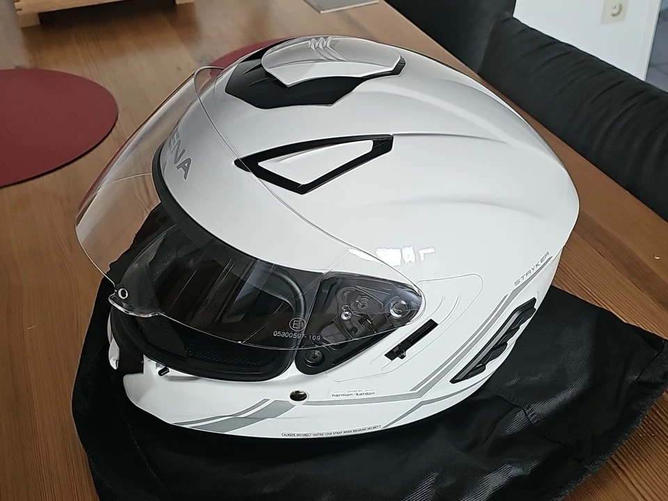 Sena Stryker NEU harman/kardon Integraler-Smarthelm mit Integriertem Mesh XL - Bild 3 von 4