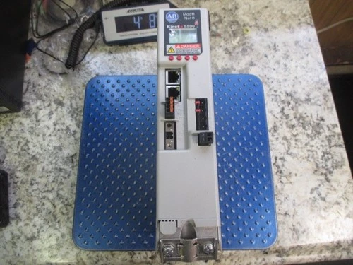 ALLEN BRADLEY KINETIX 5500 12.5AMP SERVO DRIVE SERIES A 2198-H015-ERS