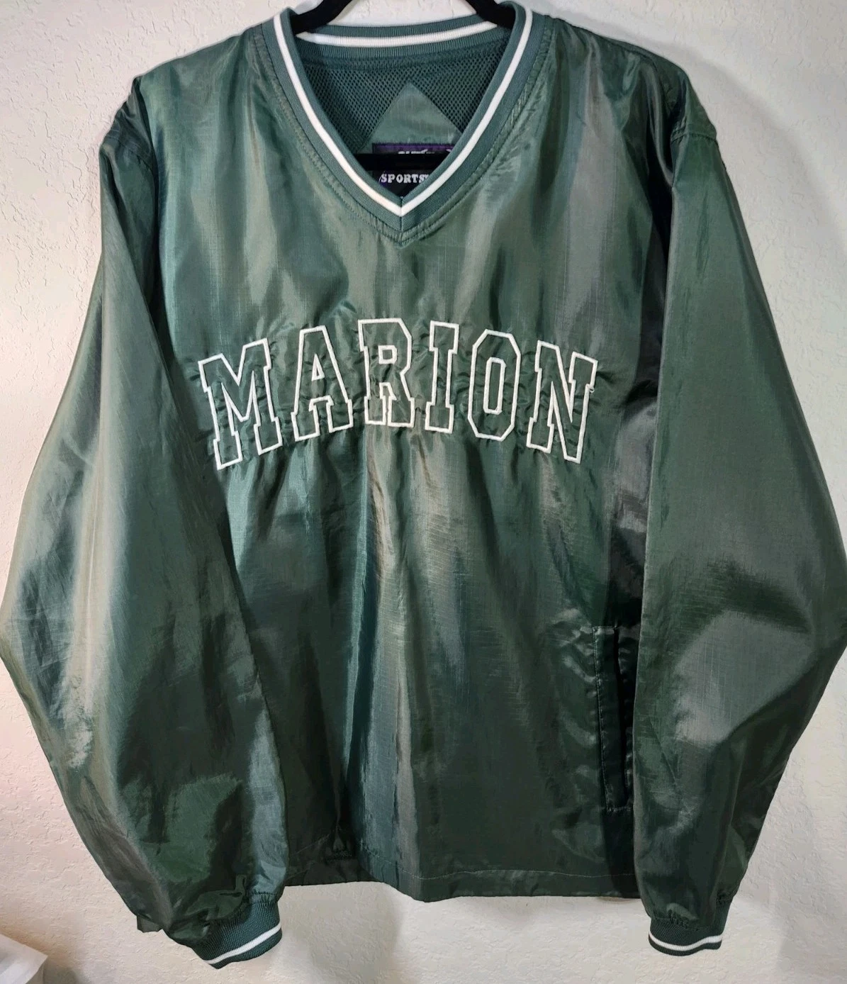 GTM Sportswear Marion Pullover Windbreaker Jacket Size M Green Nylon V-Neck Made