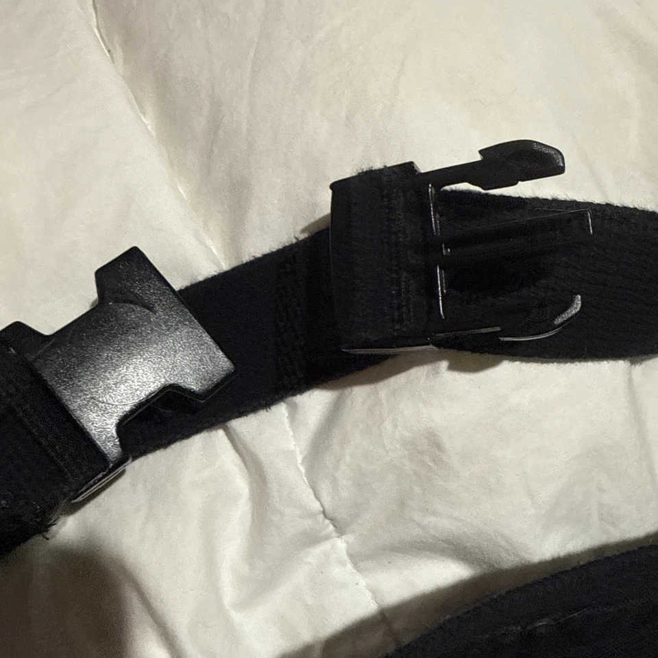 Carhartt Black Womans’s Utility Belt Or Waitress Apron - Image 3 of 4