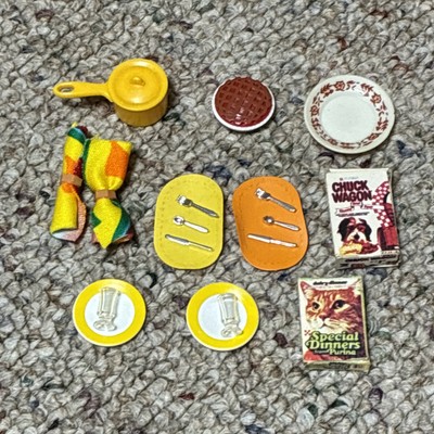 Vintage TOMY Dollhouse Smaller Homes Kitchen Accessories Silverware Plates  more