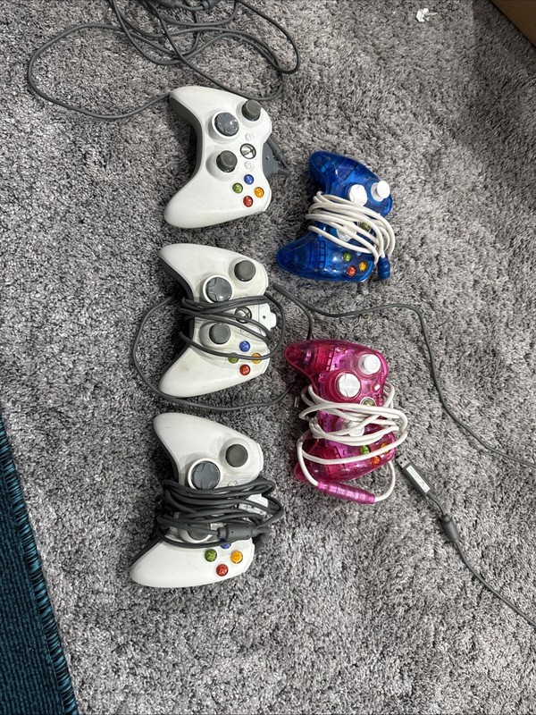 Xbox 360 controller lot of 5 Tested Working