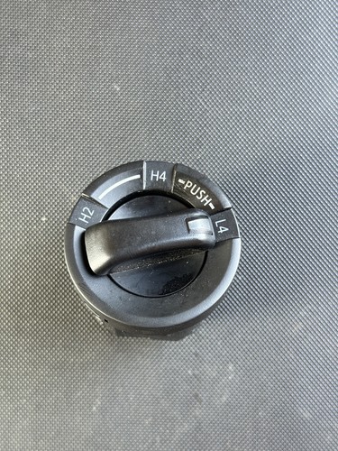 Toyota Hilux TRAKTIONSSCHALTER 2019 P/N M57269 - Bild 6 von 6