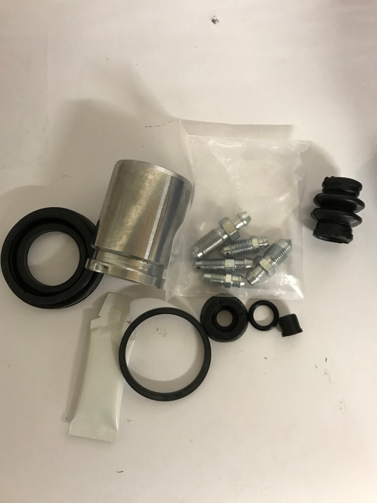 Autofren Seinsa D4846C Kit, brake caliper, VW GOLF Models