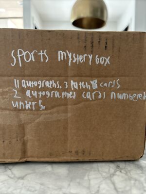 Sports Goat box. 11autographs.3patchs.2autographed cards Numbered Under 5