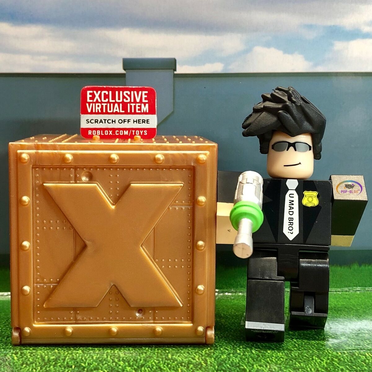 Roblox Series 8 Mystery Box BRONZE Cube Kids Toys Figures Pack+