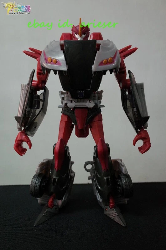 Takaratomy Tav-11 Bloody Knockout Transform Japanese Ver. Action Figure NEW - Image 4 of 4