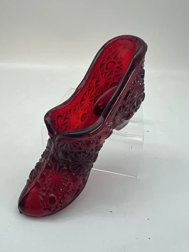 Fenton Glass Shoe Ruby Red Daisy Button Slipper 5"