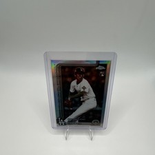 Topps Rookie Roki Sasaki Dodgers 2025 Chrome Baseball Card #USC73