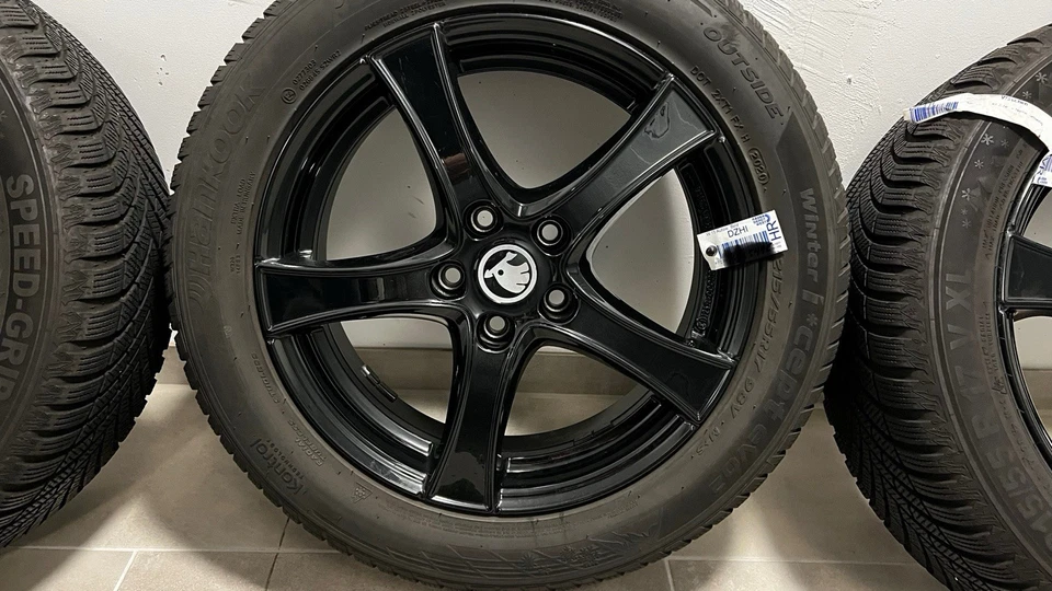 Original Skoda Superb Winterreifen Alufelgen 17 Zoll - Bild 4 von 4