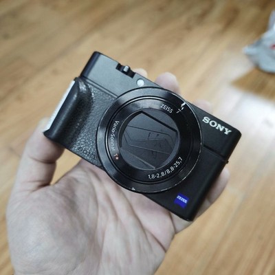Sony Cyber-shot DSC-RX100 III M3 Digital Camera 20.1MP w/Wifi