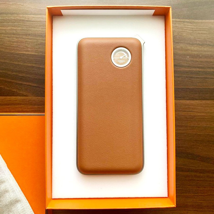 HERMES Volt H Maxi Mobile Battery Gold Portable Charger w/ Box