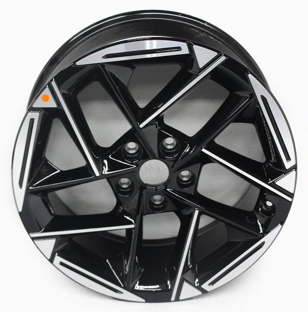 OEM 18 Inch Alloy Wheel For Kia K4 52910-GG300 | eBay