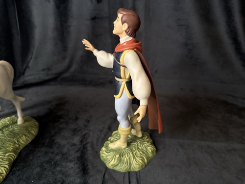 Disney SNOW WHITE ON HORSE & PRINCE "And Away to His Castle We’ll Go" WDCC NIB - Picture 6 of 15