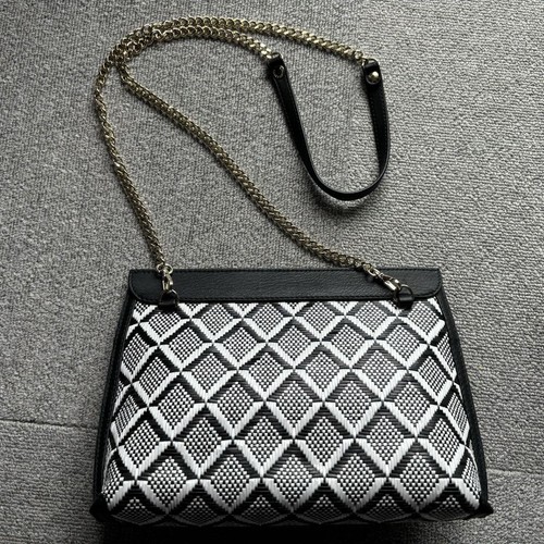 STRATHBERRY Stylist Shoulder Bag 26cm x 16cm Chain Strap Used with Marks - Picture 2 of 9