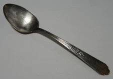 Simeon L & George H Rogers Co XTRA Oneida LTD Encore Silverplate 1 Serving Spoon
