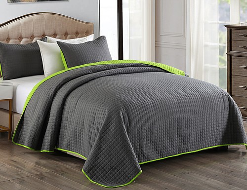 Reversible Quilt Set 3-Piece Queen King Size with Pillow Shams for All Season - Picture 5 of 37