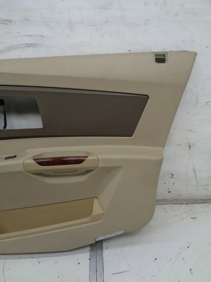 2003-2007 CADILLAC CTS Front Right Side Interior Door Panel Tan OEM DK908174 - Image 3 of 4