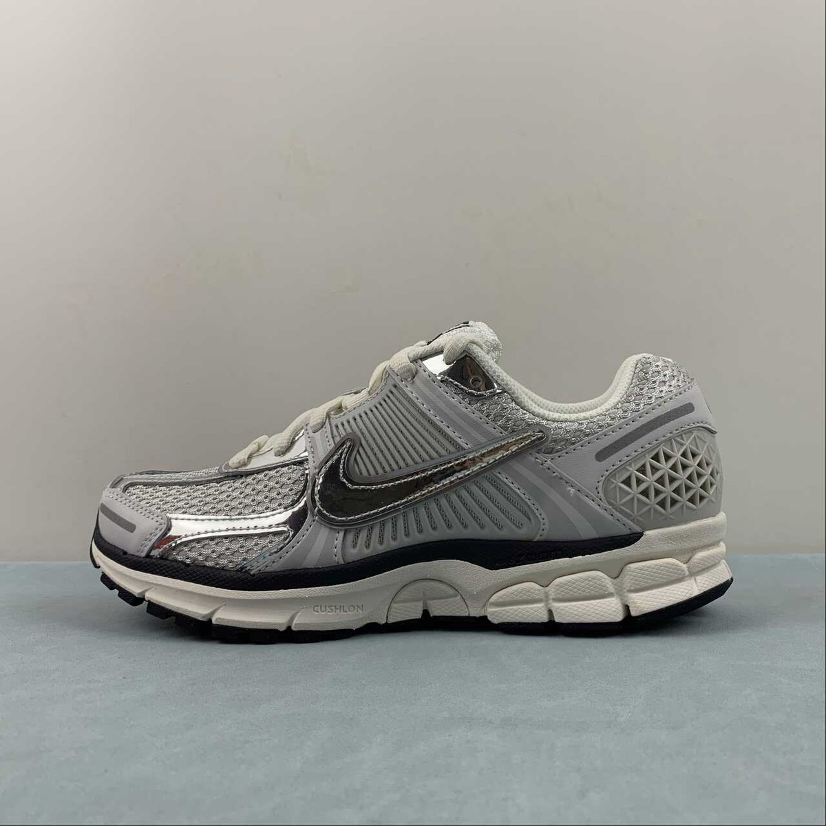 New Nike air zoom vomero 5 photon dust white silver FD0884