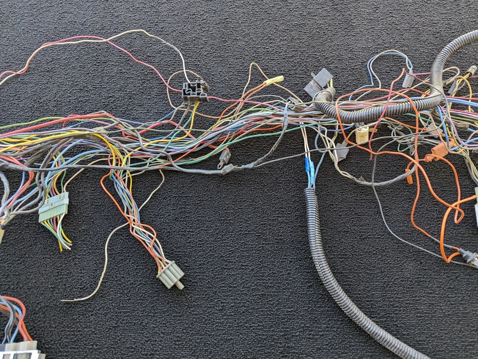 Dodge Ram D150 1978 arnés de cables de tablero con bloque de fusibles - envío gratuito Foto 3 de 4