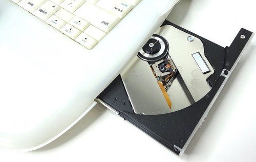 iBook G3 Clamshell SPECIAL EDITION 467 DVD 16GB CF SSD weiß OS 9 + OS X Tiger - Bild 9 von 15
