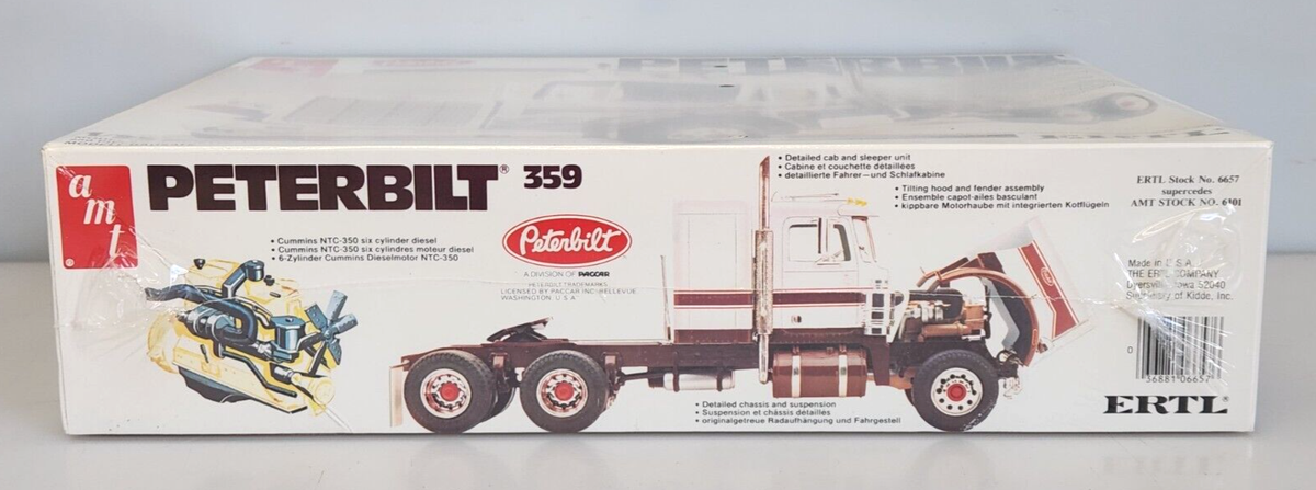 1983 AMT Ertl Peterbilt 359 1/25 Scale Semi Truck Plastic Model