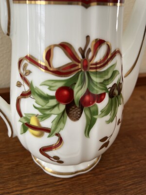 Tiffany &amp; Co. - TIFFANY Holiday Christmas柄ティーカップ&amp;ソーサー レア Tiffany Christmas Cup & Saucer | eBay