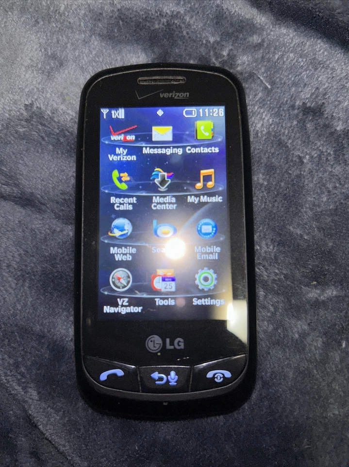 LG VN270 Cosmos Touch Verizon Cell Phones - Image 2 of 3