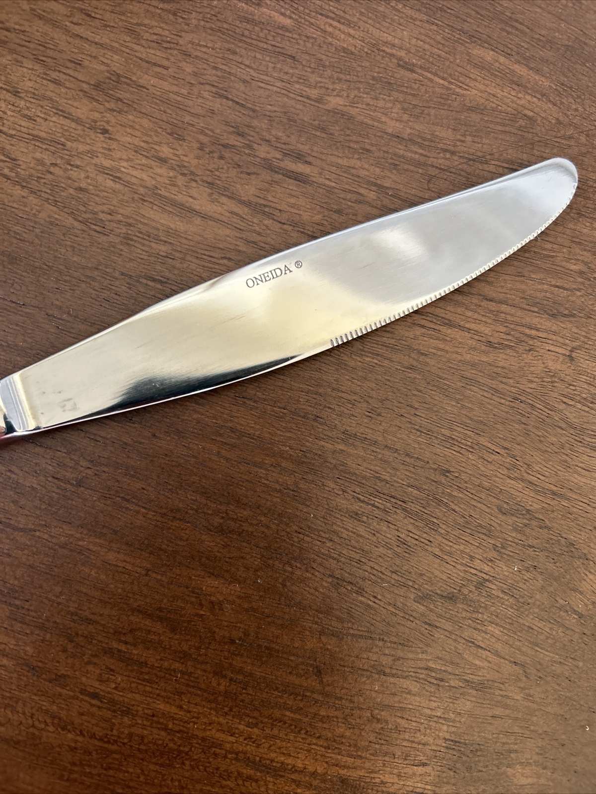 Oneida Stainless Flatware Tuscany Pattern Forks Knives Spoon set of 7