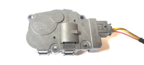 BMW 1 E81 E87 2007 Stellmotor Heizung Klima 410475520 Diesel 130kW UST65168