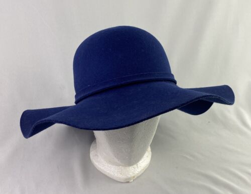 Wool Women’s Hat Blue 100% Wool made in Korea 57.5 cm