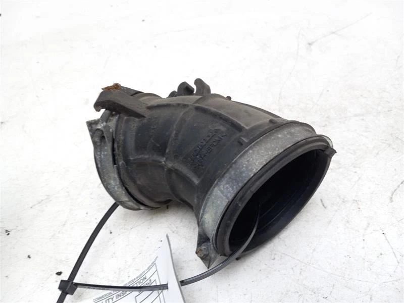 2010 HONDA CIVIC AIR INTAKE TUBE - Image 4 of 4